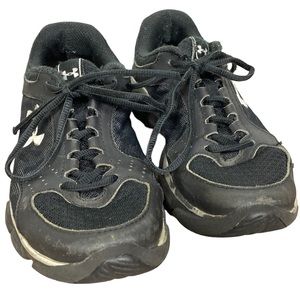 Under Armour Girl's Size 1 Y Black Sneakers